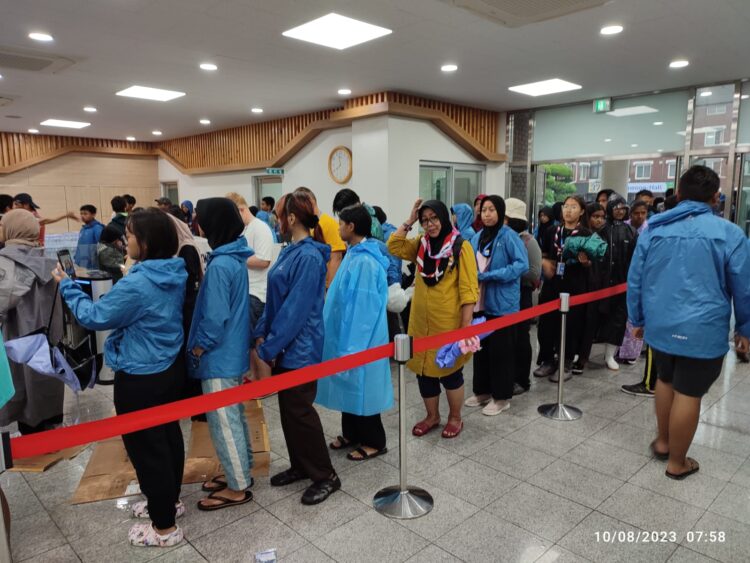 Siaran Pers: Hujan Deras, Sarapan Mi Bakso