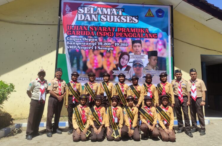 14 Pramuka Pangkalan SMP Negeri 1 Sempu Ikuti Penilaian Pramuka Penggalang Garuda