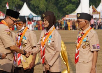 Bunda Upi: Ingin Terus Memandu Hingga Akhir Usia