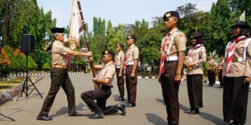 Pengawalan Panji Gerakan Pendidikan Kepanduan Praja Muda Karana dari Gambir ke Buperta Cibubur