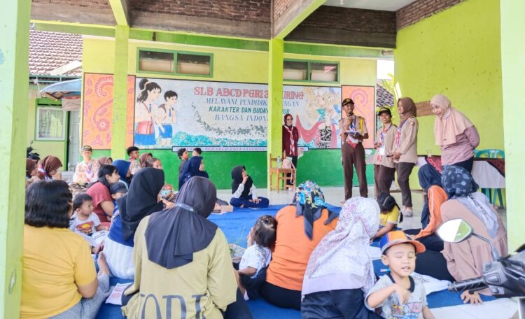 Saka Bakti Husada Banyuwangi Edukasi Bahaya Stunting kepada Warga