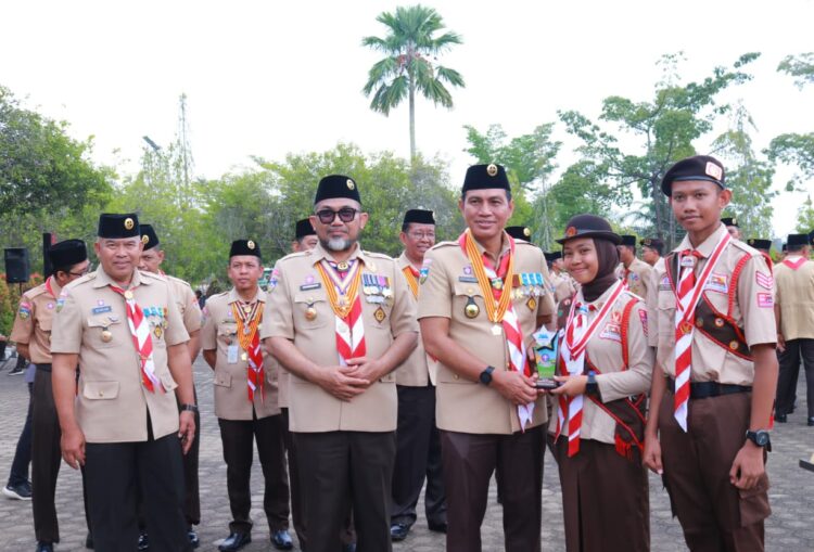 Apel Puncak Peringatan Hari Pramuka ke 62 Tahun Kwarcab Batanghari