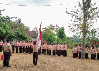 Ambalan Dwi Dhahana Pangkalan SMAN 7 Semarang Gelar Acara Pelantikan