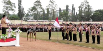 Bupati Banyumas Lantik 9299 Pramuka Menjadi Pramuka Garuda