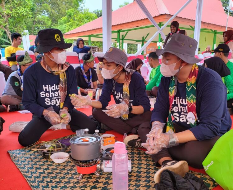 Produk Obat Herbal: Jamu SIPAMAN “Jamu Pahit Manjur”  Tampil di Lomba Pertinas SBH