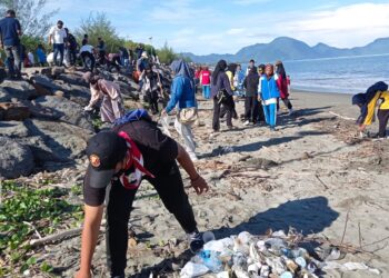 MoP Aceh Besar Ikut Serta Aksi World Clean Up Day Kota Banda Aceh