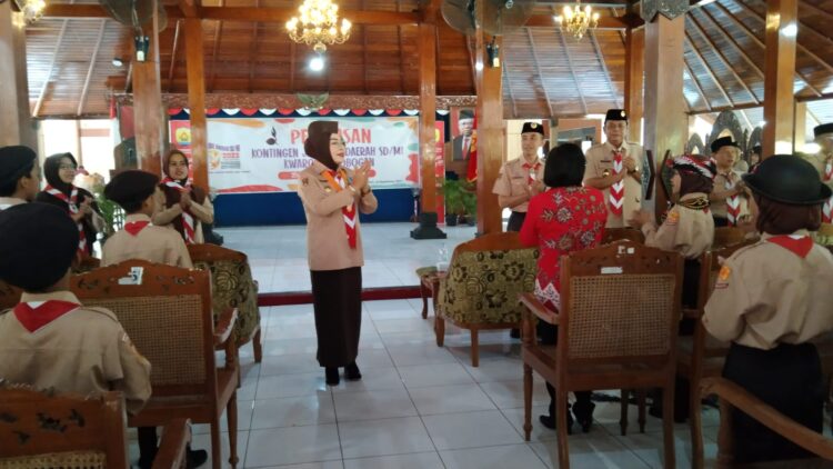 Bupati Grobogan Lepas Kontingen Cabang Menuju Jamda SD/MI Jawa Tengah