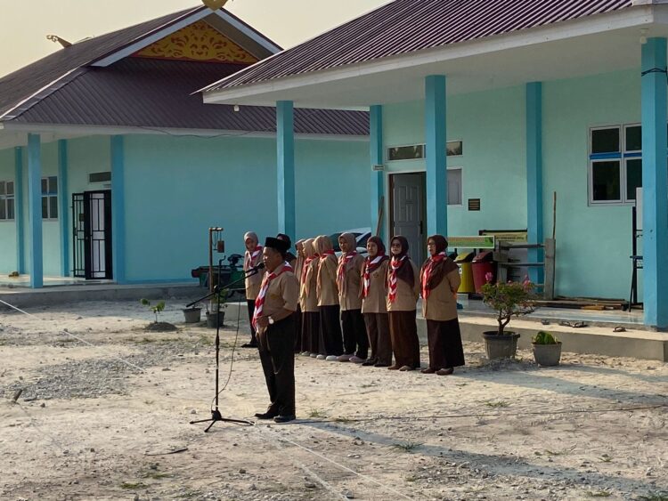 182 Peserta Didik SMK Negeri 2 Tapung Hilir Ikuti Kemah Penerimaan Tamu Ambalan