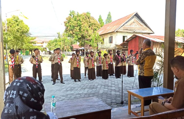 Ketua Kwarcab Sigi, Kak Rizal Intjenae Lepas Kontingen Pertikawan