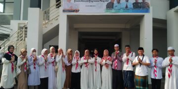 Pramuka Kwarran Caringin Ikuti Upacara Peringatan Hari Santri