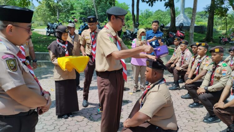 Ketua Kwarda Riau Kukuhkan Peserta Brigade Penolong V