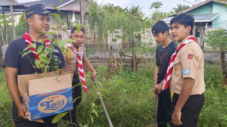 DKC Bersama Pramuka Kota Langsa Lakukan Aksi Penanaman Pohon Untuk Dunia Lebih Baik