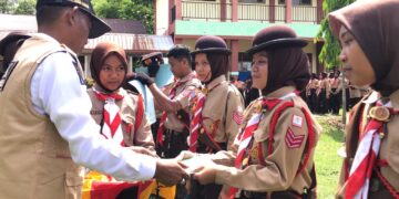 Gudep Pangkalan SMPN 1 Barebbo Gelar Pelantikan Penggalang Terap