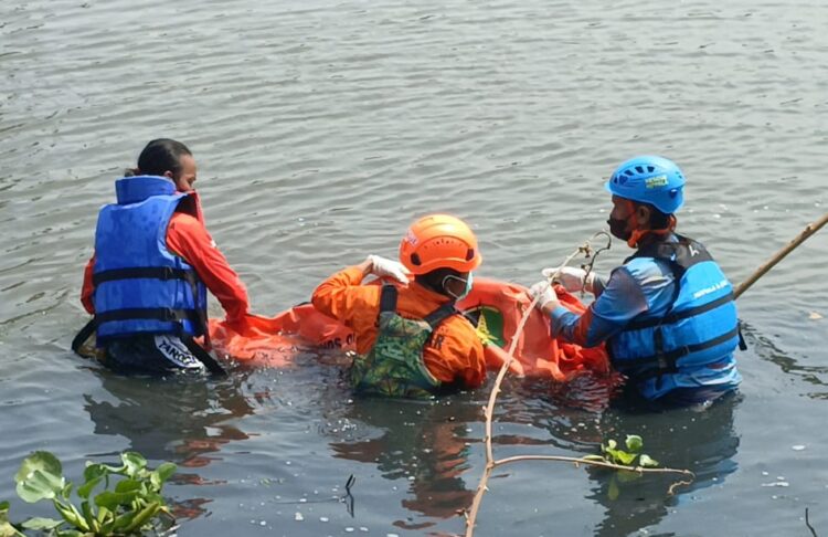 Saka Rintisan SAR Babelan Berhasil Temukan Jasad Korban Yang Kabur Dari Rumah