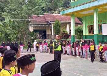 Pramuka MI Ma’arif NU 1 Kaliwedi Kebasen Ikuti Outbound Ceria