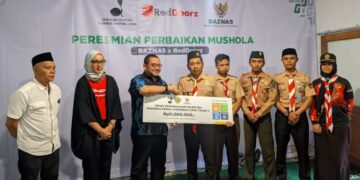 Ketua Kwarran Ciawi Serahkan Donasi Peduli Kemanusiaan Palestina