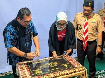 Kwarran Ciawi Bersama Baznas RI Luncurkan Program Bedah Mushola