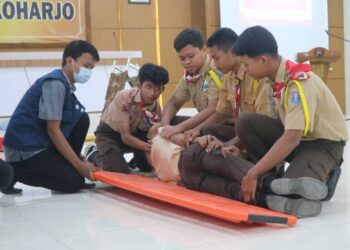 Jelang Karya Bakti Lebaran, Anggota Saka Bhayangkara Sukoharjo Dibekali Keterampilan P3K