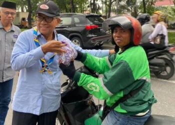 Kwarda Sumut Bagikan 3000 Paket Takjil Berbuka Puasa