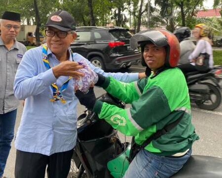 Kwarda Sumut Bagikan 3000 Paket Takjil Berbuka Puasa