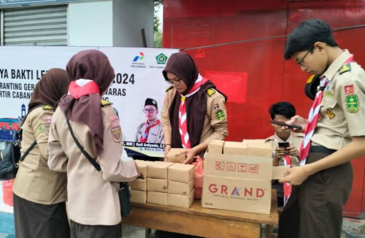 Kwarran Bumi Waras Bandar Lampung Gelar Karya Bakti Lebaran